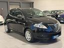 lancia-ypsilon-1-3-mjt-16v-95-cv-5-porte-s-s-plati