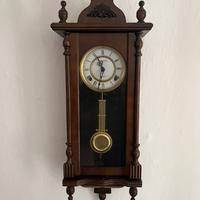 Orologio a pendolo da parete