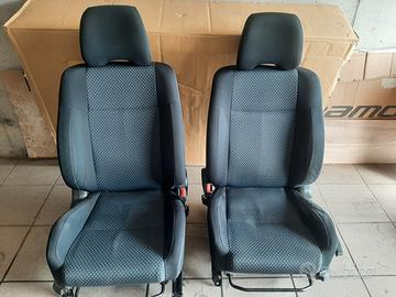 sedili subaru impreza