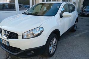 Nissan Qashqai 2.0 16V Acenta-2011