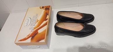 Scarpe NUOVE da donna in vera pelle KATRIN n. 37