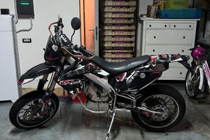 MOTO HM F125