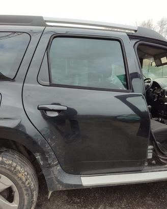 Porta posteriore dx DACIA DUSTER del 2012
