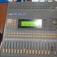 YAMAHA PROMIX 01