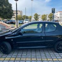 Peugeot 206 usata