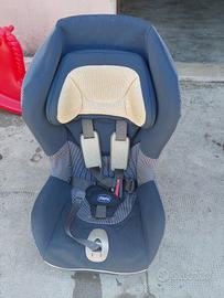 Seggiolino auto Chicco + Marsupio omaggio