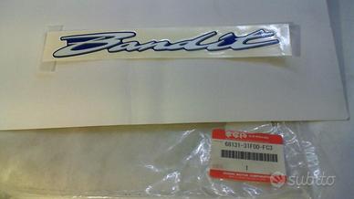 EMBLEMA ADESIVO BANDIT SUZUKI 68131-31F00-FC3