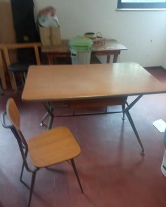 tavolo vintage 