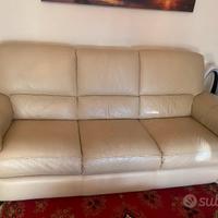 Set due divani beige
