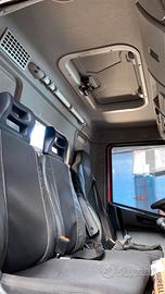 IVECO 160 E 22 EURO 6 CON GRU 17.0 + JIB E RADIO C