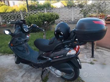 scooter  kymco dink 200