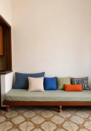 N. 2 panche  in legno