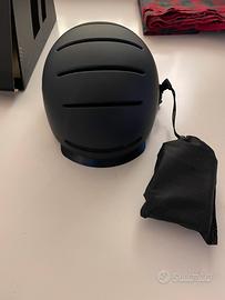 casco da bici e monopattino nuovo