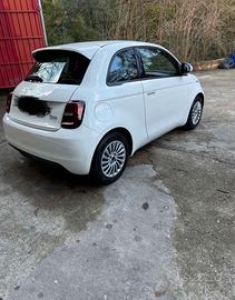 FIAT 500e