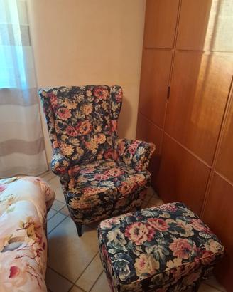 poltrona con poggiapiedi