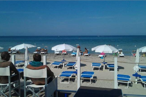 Vacanza Salento puglia Brindisi mare e piscina