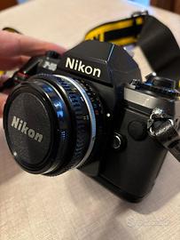 Macchina fotografica Nikon F-301