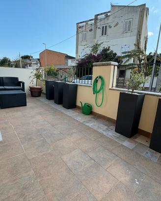 Bosa Marina a 50 mt dal MARE Arredato con Cortile