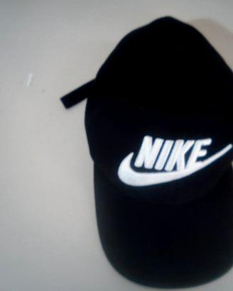 Cappellino Nike Nero Logo Bianco Originale - COME