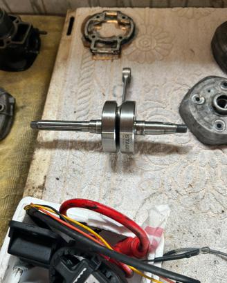 -componenti elaborati e originali piaggio