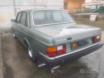 Volvo 244 GLE "Grand Luxe Executive"