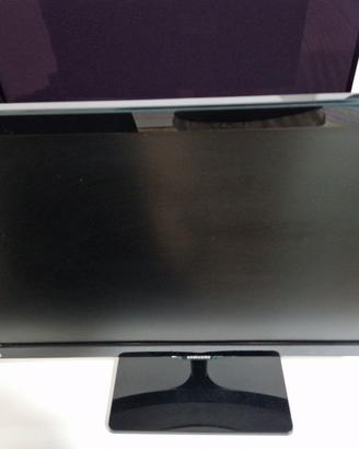 Schermo 23" LED Samsung S24D390HL