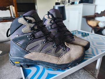 Scarponi trekking Outdoor con suola Vibram 