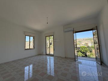 Appartamento a Modica (RG) - Modica Bassa