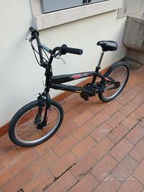 bmx bicicletta da ragazzo
