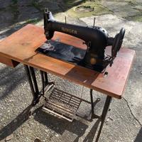 Singer 31M32 industriale funzionante con tavolo, c