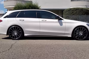 MERCEDES CLASSE C 220d 4MATIC PREMIUM