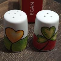 set sale e pepe Egan campo di cuori 