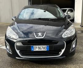 Peugeot 308 1.6 benz /gpl km 148 mila anno 2013