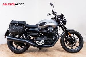 MOTO GUZZI V7 STONE 850 - 2024