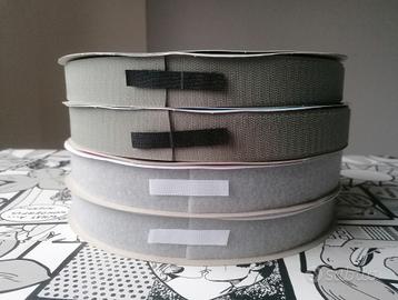 4 Pezzi Velcro Grigio 30 mm 25 M. Maschio Femmina.