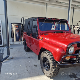 UAZ 469 MARTORELLI 2500 diesel Peugeot