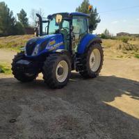 Trattore New Holland T5/120