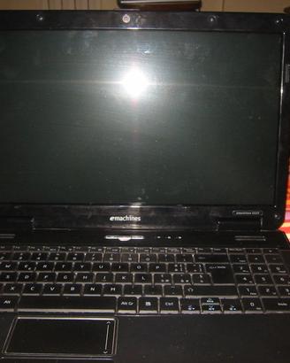 Notebook Acer-Emachine 525