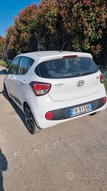 hiundai i 10   11000 km