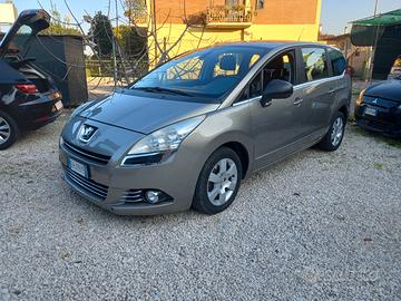 Peugeot 5008 omologato  7 posti