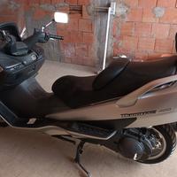 suzuki burgman 400