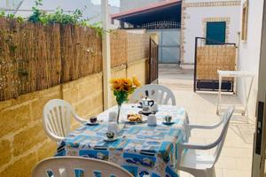 Trilocale a pochi passi dal lungomare