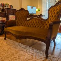 Divano e poltrone stile umbertino fine 800