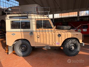 Land Rover series III 88