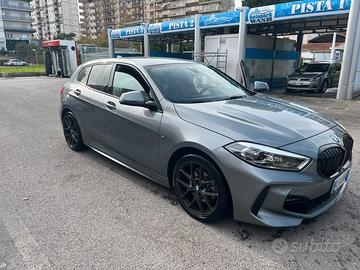 BMW Serie 1 118d M Sport - 2023 - Full Optional