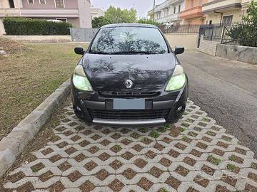 Renault clio 1.5 dci 