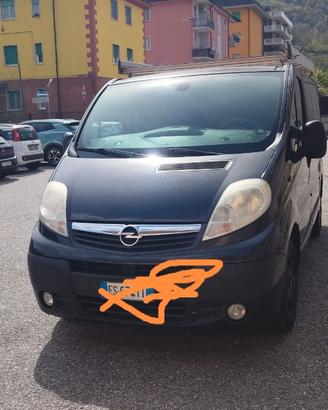 Opel vivaro