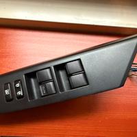 Pulsantiera alzavetri originale toyota rav 4 2018