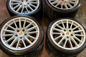 CERCHI IN LEGA PORSCHE 911 997 R19