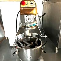 Impastatrice professionale planetaria